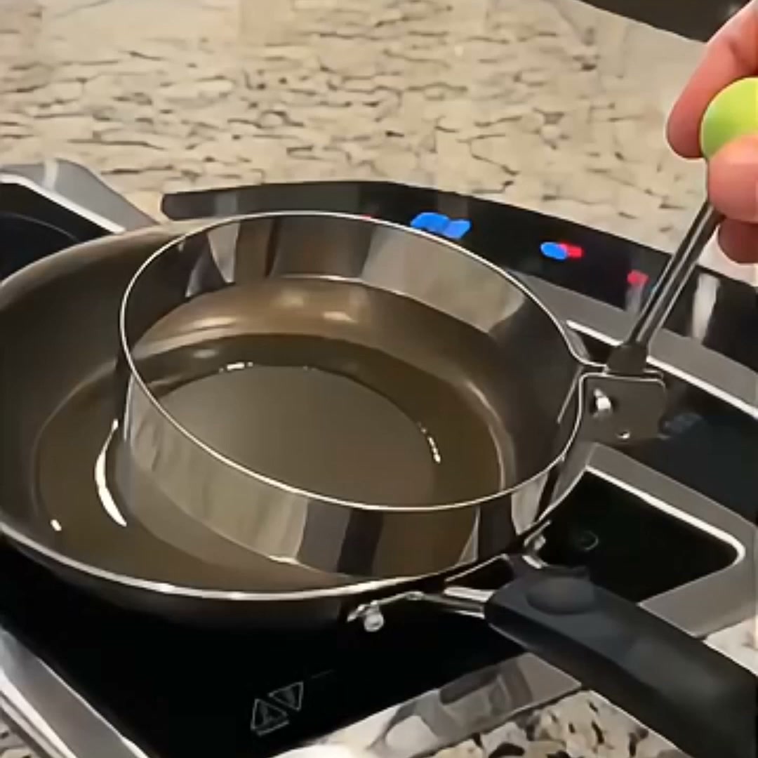 Omeletforme af rustfrit stål med forskellige figurmotiver