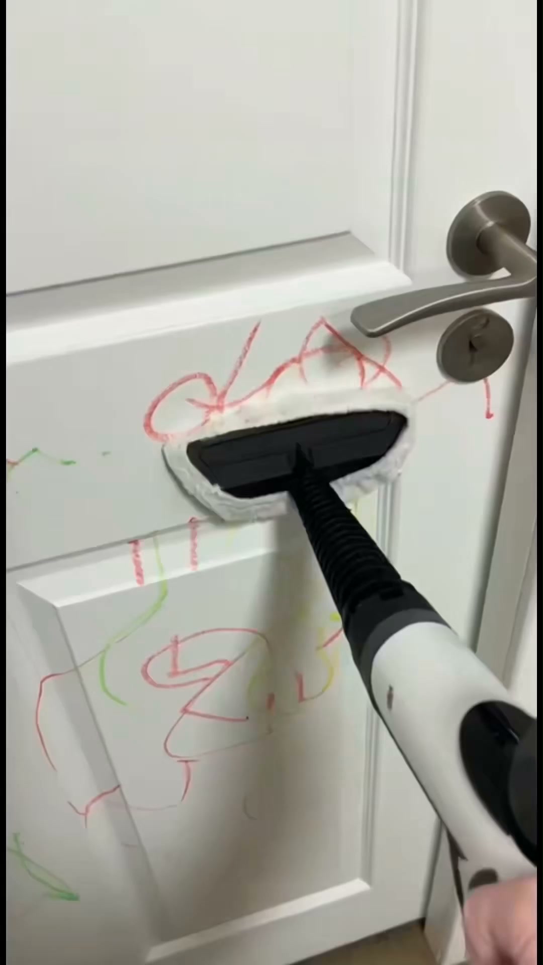 Pulisci tutto solo con il vapore !