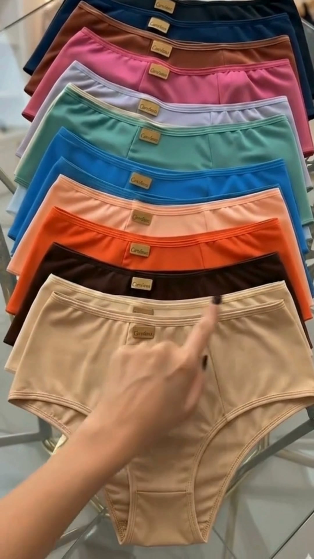 Free trial clothes NOW