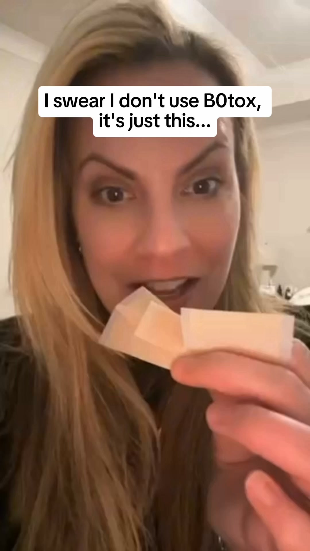 Celebrate Mom: 60% OFF Scarlette Collagen Tape (Limited Time)!