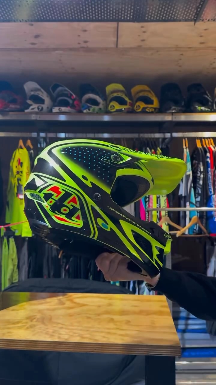 Anúncio de Store 114 - Motocross Shop