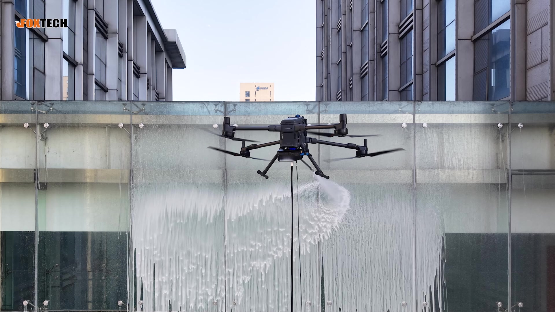 Neem je DJI M400 mee naar Nieuwe Schoonmaakhoogten met AeroClean T-M400C!