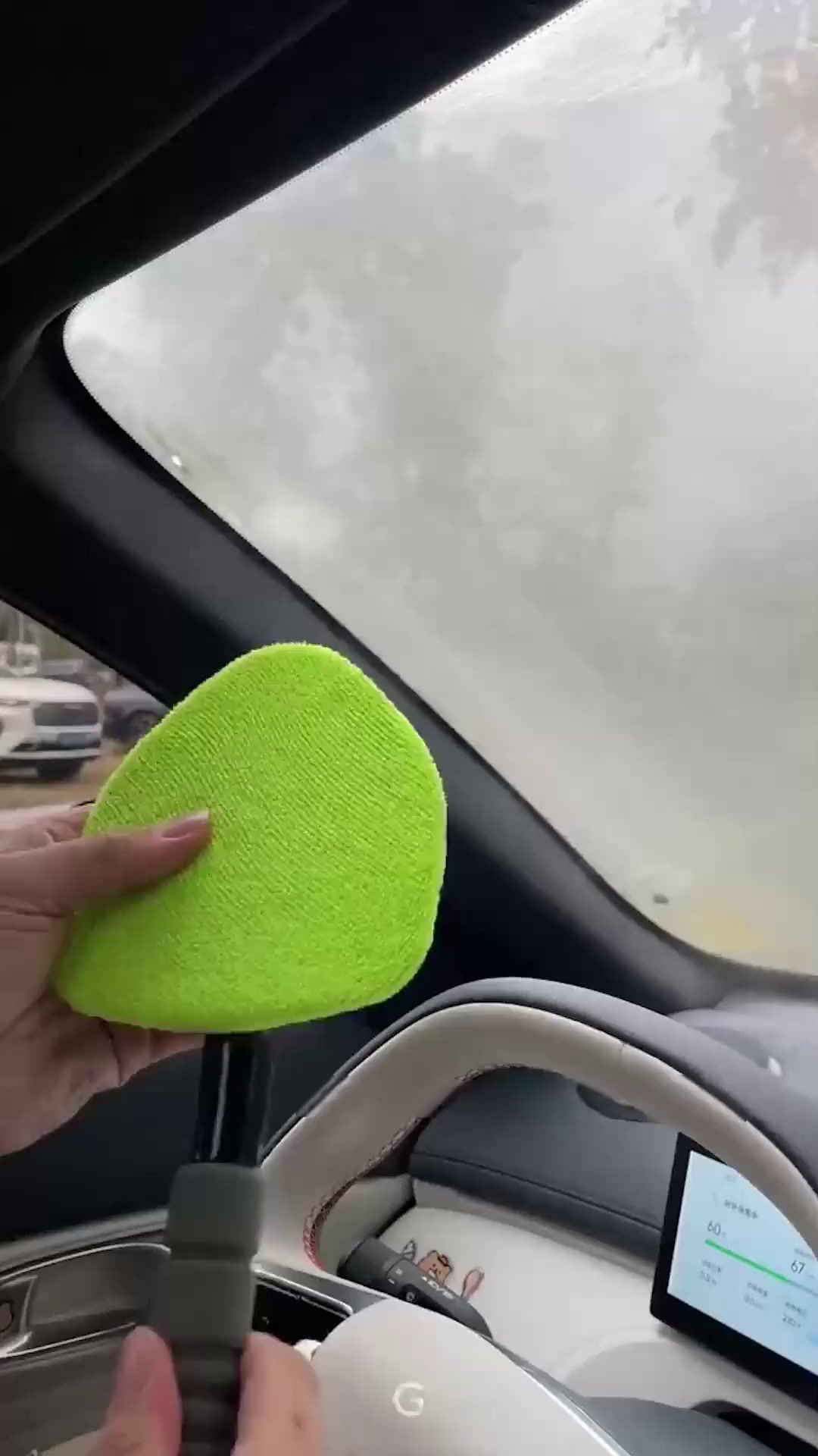 Autofenster leichter reinigen