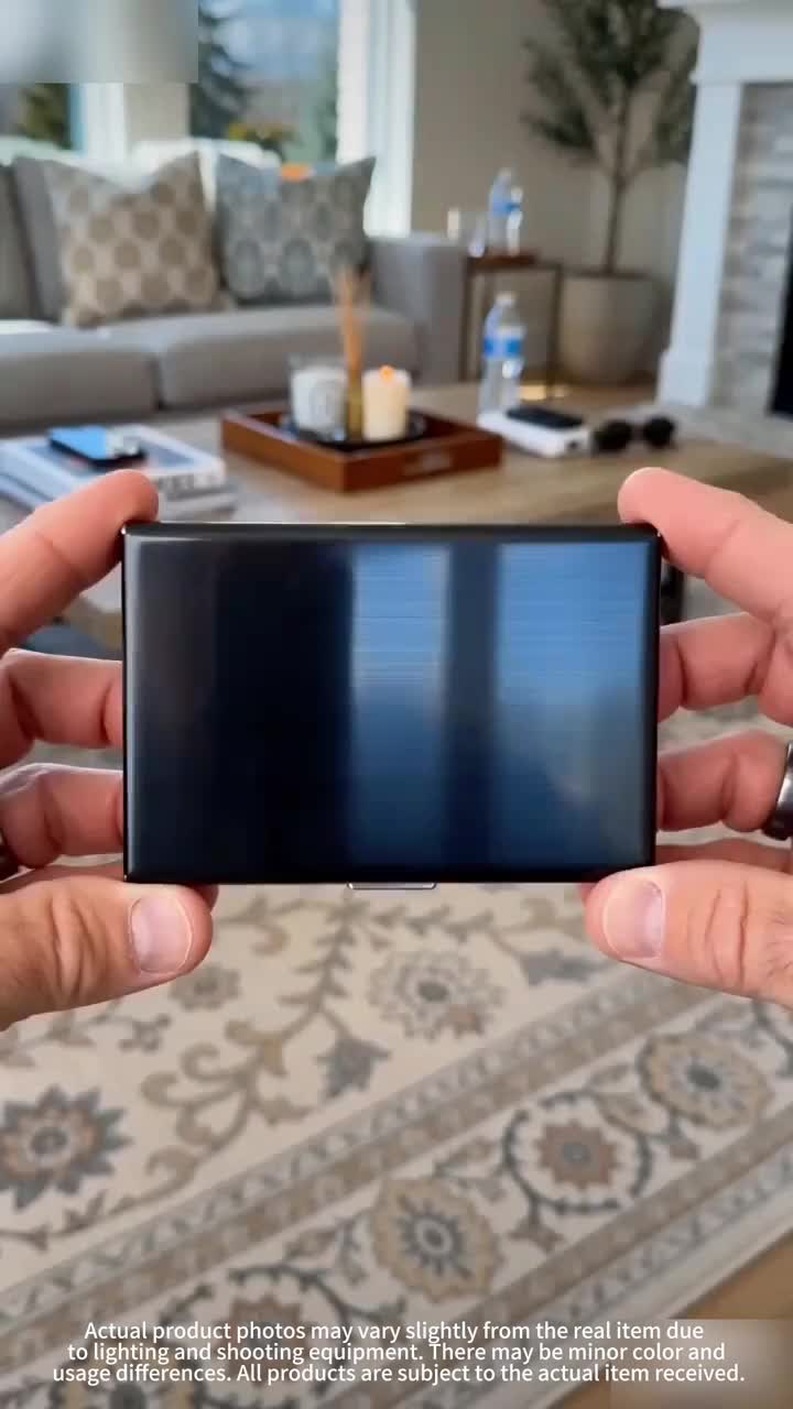 RFID-Blocking Credit Card Holder