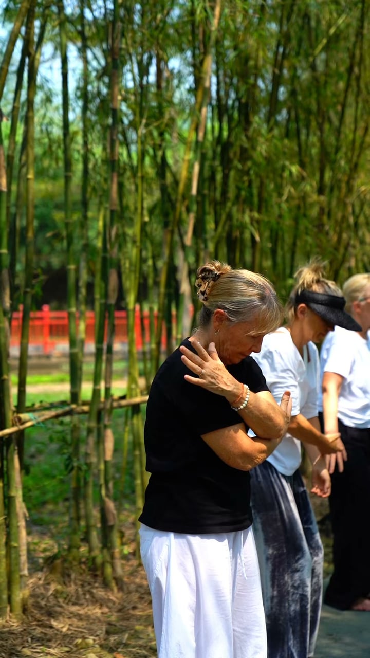Walk the 8 Trigrams in Vietnam