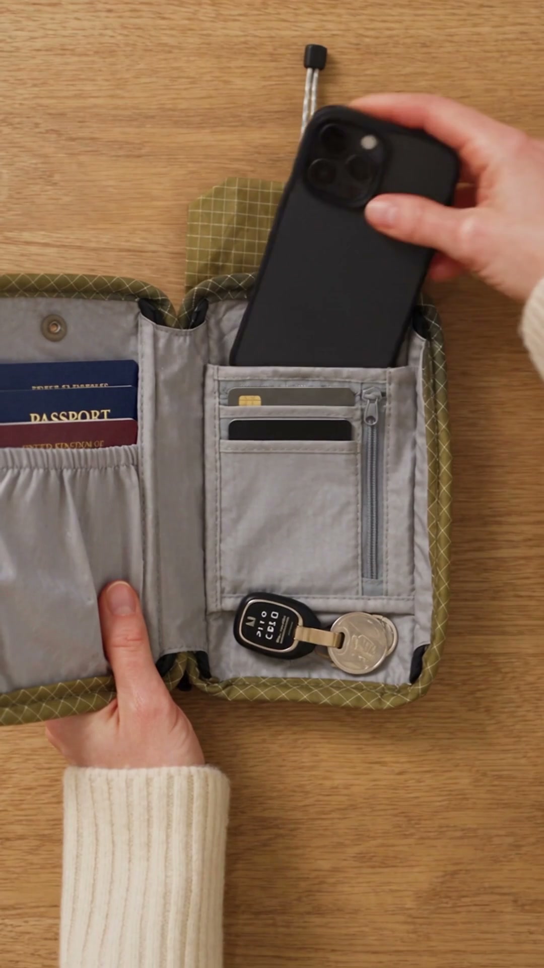 The Pocket Sling — UK 1–2 Day Delivery