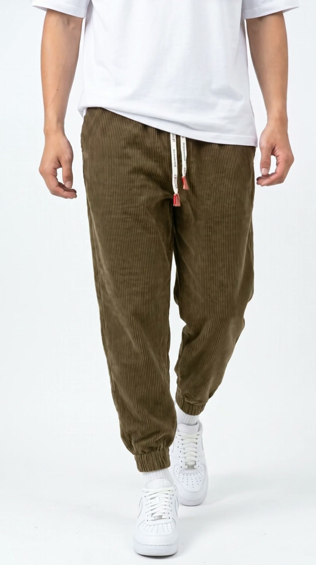 Hose aus Cord-Stoff