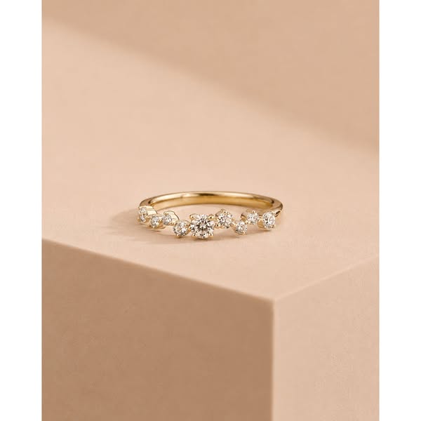 Simple Mess Ring Guld ⦁ DKK4,995