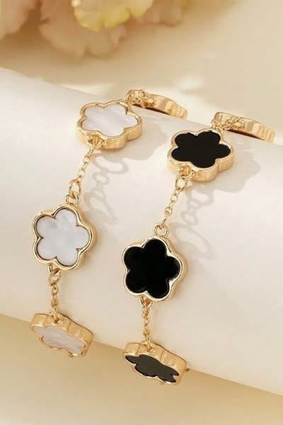Black & White Lucky Clover Flower Bracelet Set