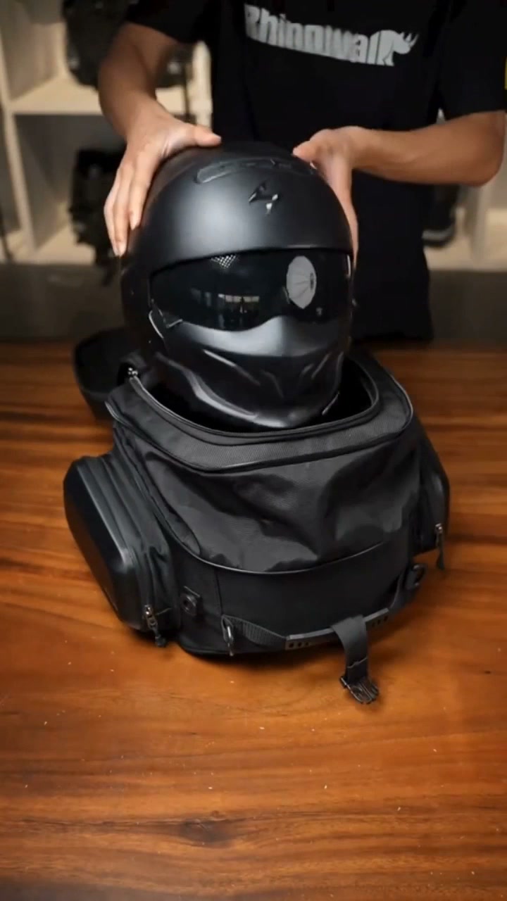 Motorcycle Rear Bag – Waterproof, Shock‑Absorbing, Aerodynamic for Daily Commute