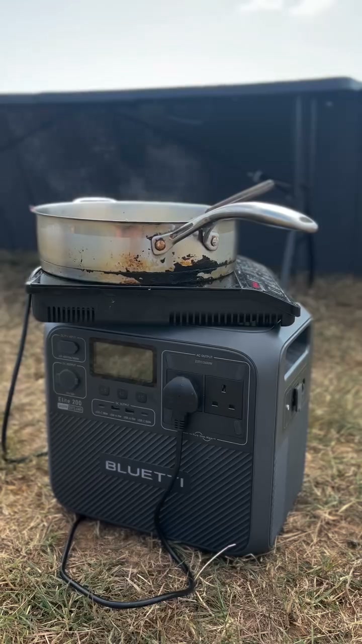 Elite 200 V2 Go Off-Grid. Stay Powered.