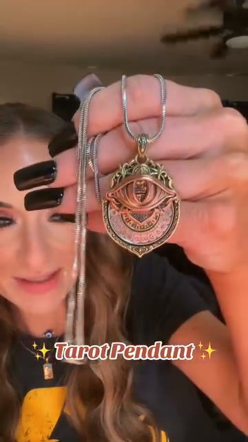 Handmade Tarot Vision Pendant: Connect to Cosmic Wisdom Anytime（Cheat Sheet Included)
