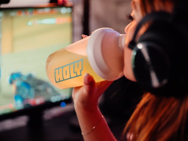 Obtiens 5 € de réduction avec le code « HOLY » !