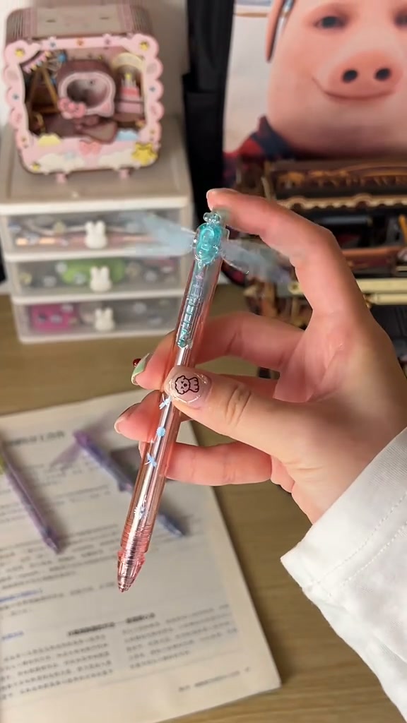 This Pen Has Wings?!