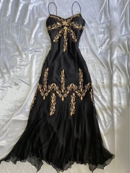 Sequinned Flower Embroidered Sleeveless Spaghetti Neck Ruffled Maxi Dresses BLACK-2XS