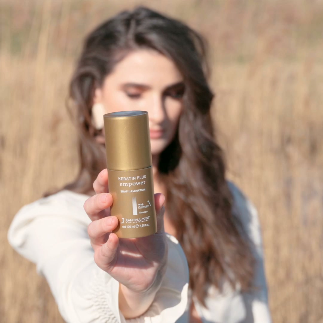 Spray, style & shine!