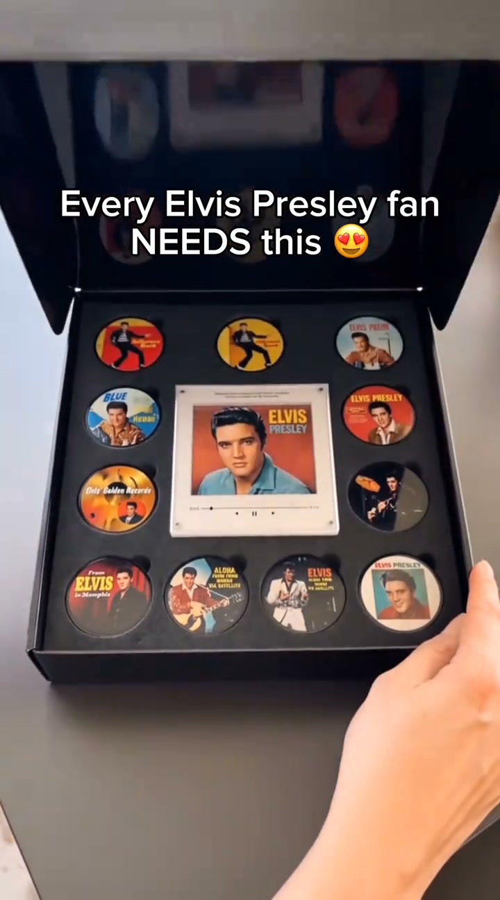Own A Piece Of Rock 'n' Roll History – Elvis Vinyl Player