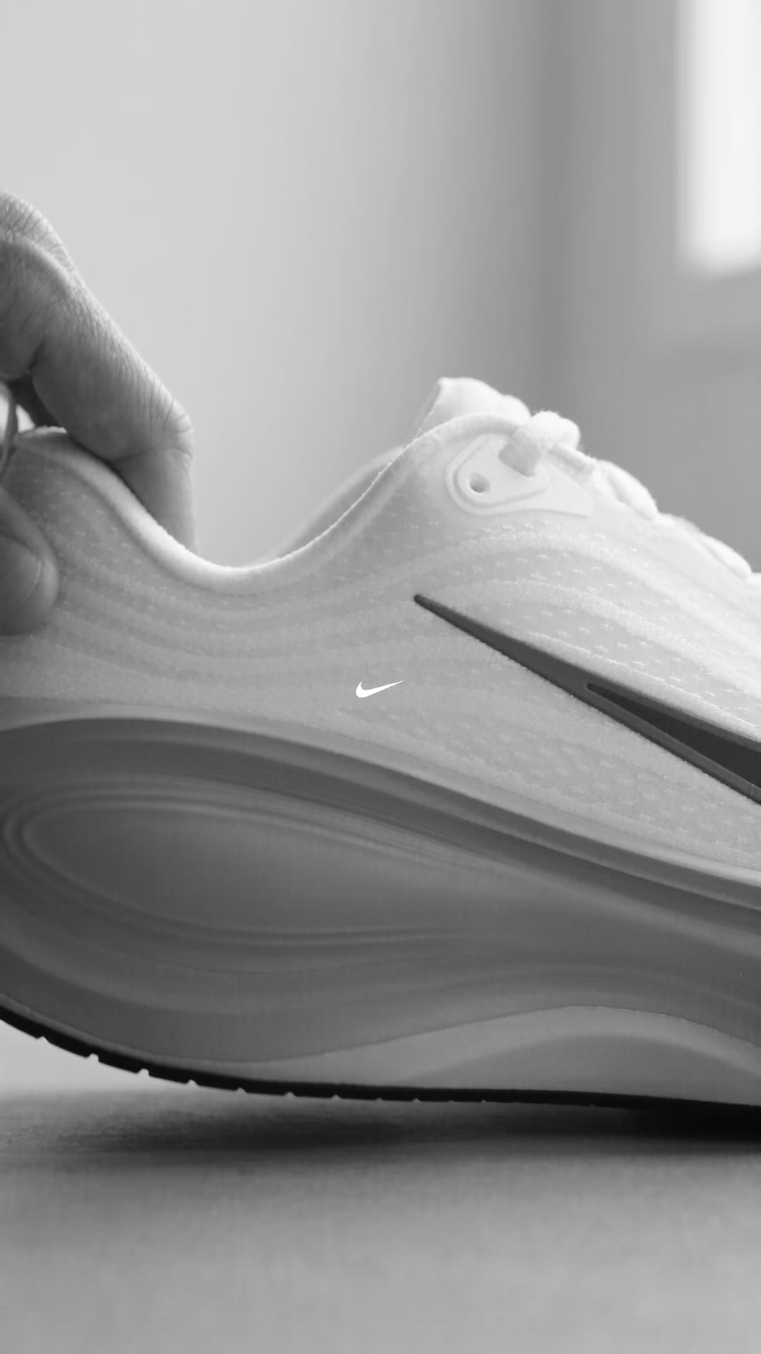 Summer 2026 Comfort Sneaker + 3 Free Socks