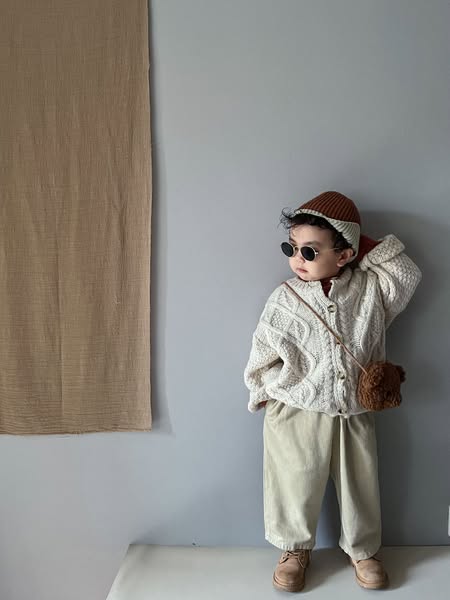 Kid Twist Thick Knit Cardigan Sweater