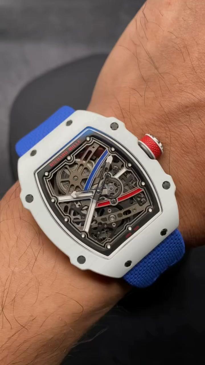 Anúncio de EmpireTime