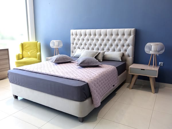 IMPERIAL 650€