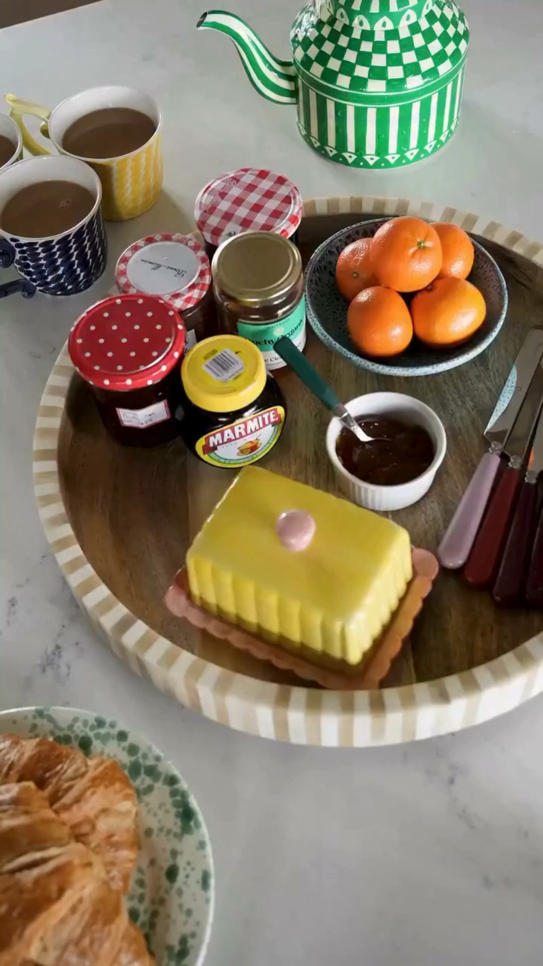 VIBRANT LAZY SUSANS - GIVE YOUR TABLE A SPIN