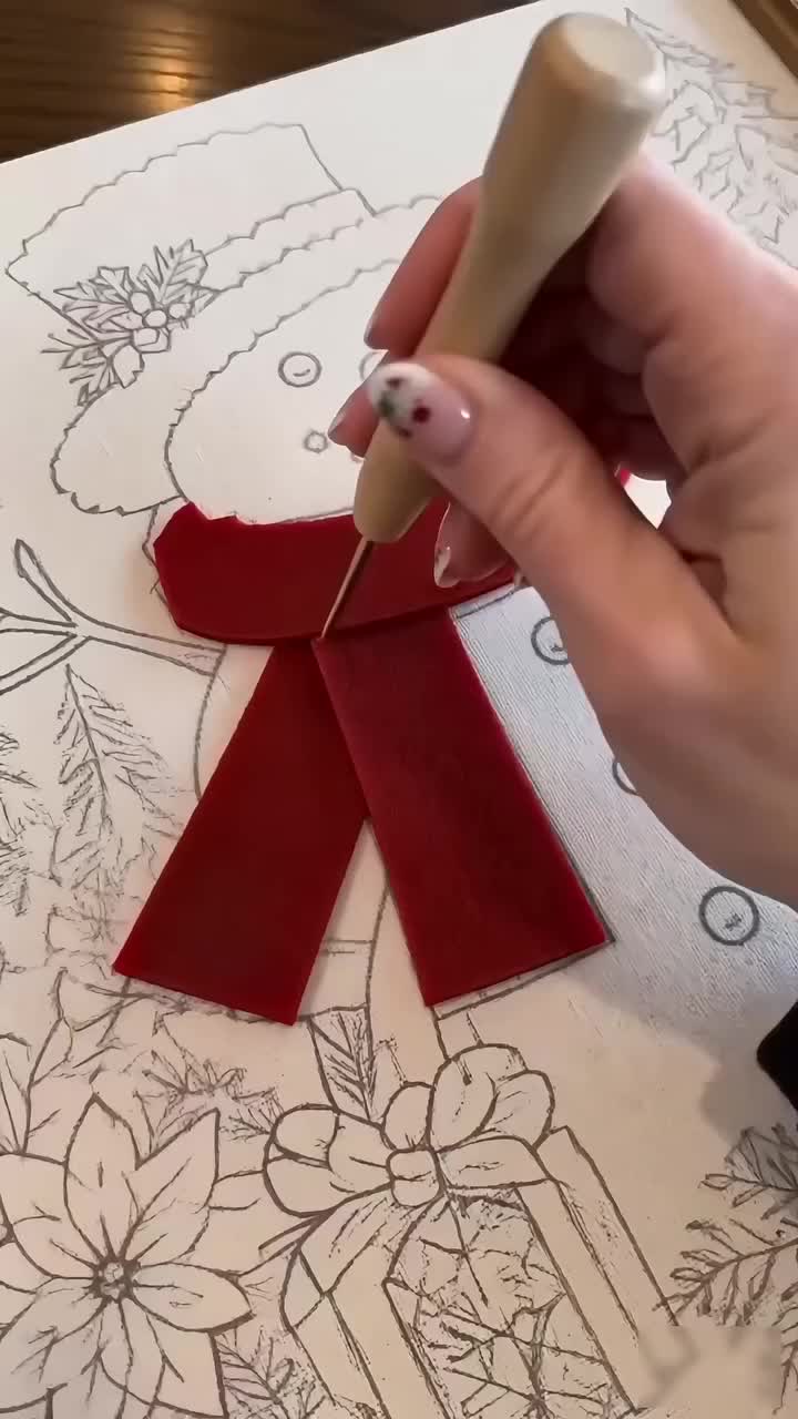 No Cut. No Mess. Just Holiday Magic.