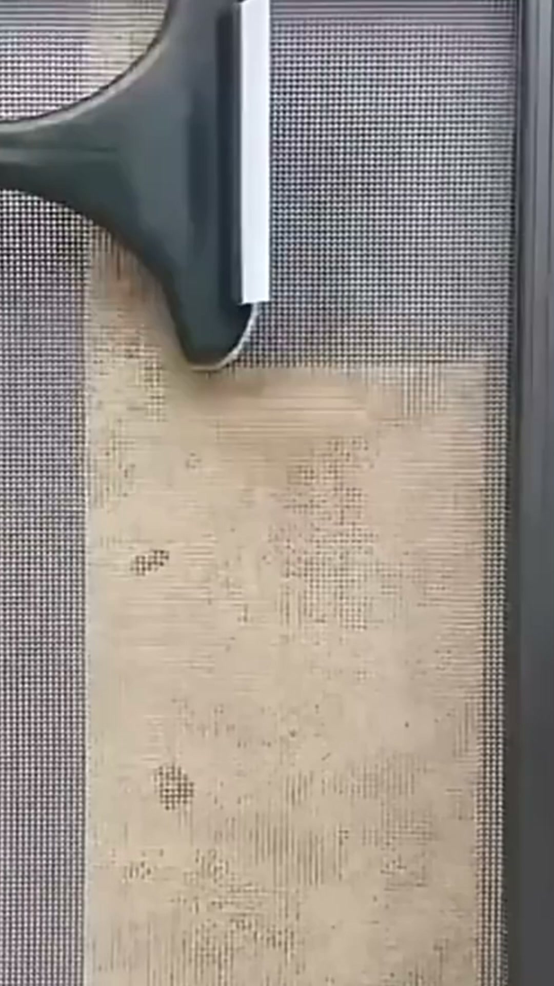 Una pasada. Sin descolgarla.