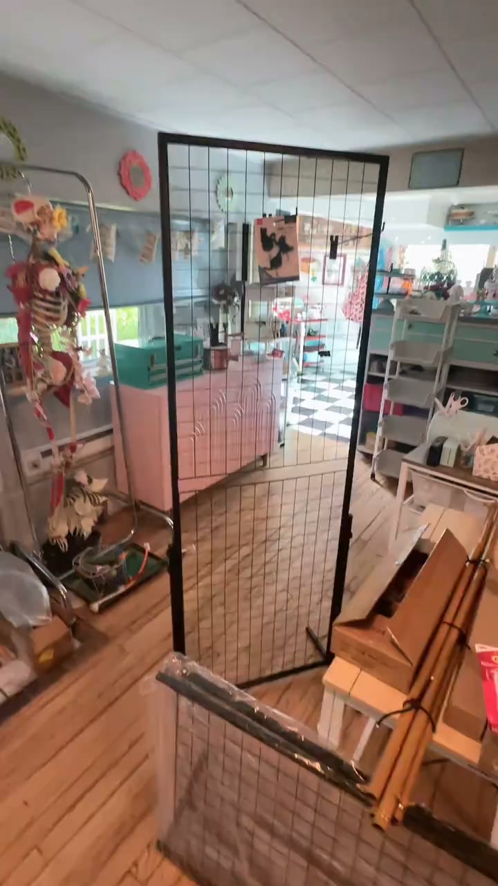 Turn Your Creations Into A Professional Display!