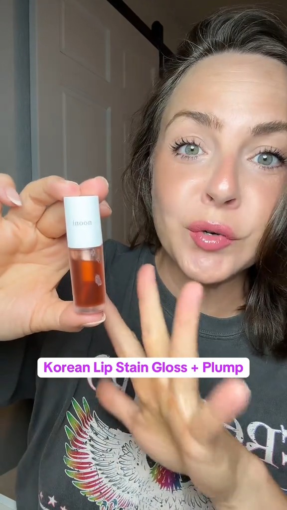 One Swipe = Juicy lips all day