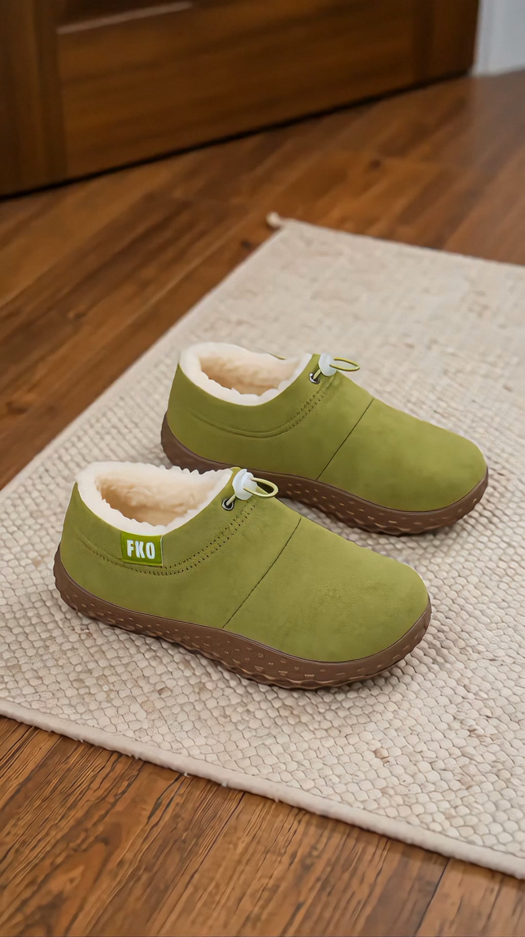 Women’s Warm Plush-Lined Mules – Warm, Comfortable & Non-Slip Shoes