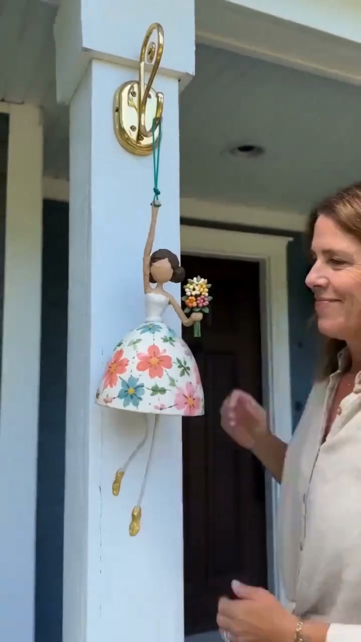 Let Your Space Dance — Medium-Large Hanging Dancing Princess Ornament