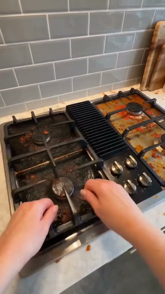 4-Piece Reusable Non-Stick Gas Stove Burner Covers