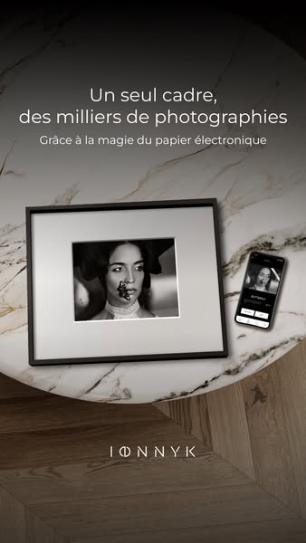 Le premier cadre d'art E-Paper au monde