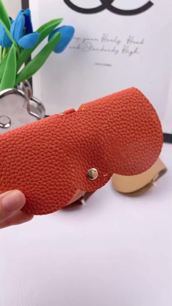 Soft Leather Sunglasses Bag