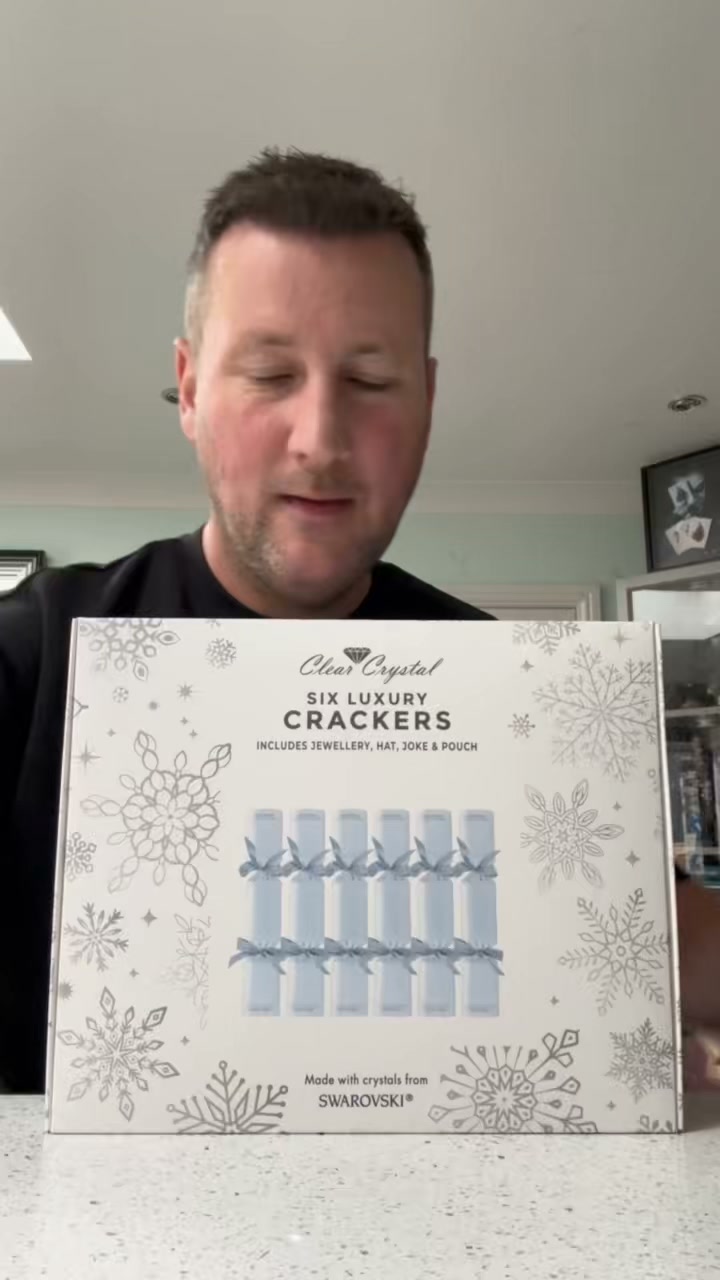 FREE Jewellery Crackers & Mystery Box worth £99