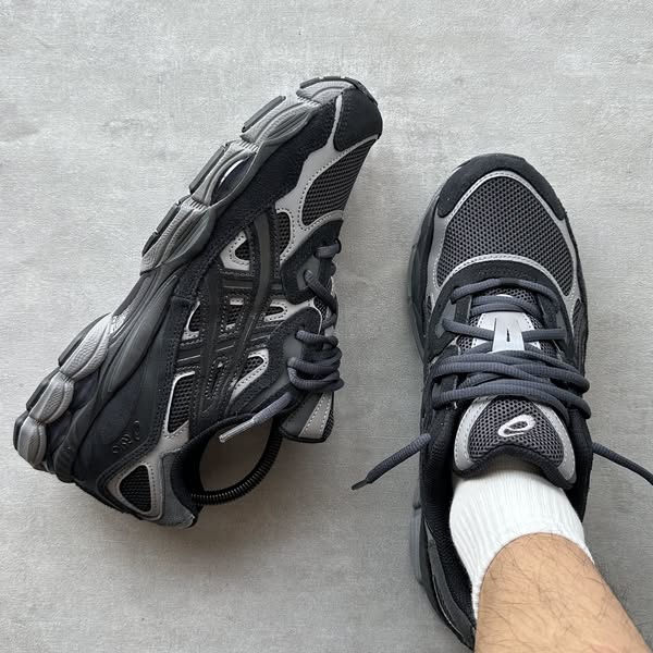 Shop ASICS Gel-NYC Graphite Grey Black | Double Boxed