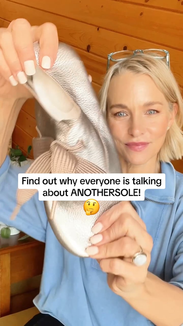 See Why Women Keep Choosing Anothersole