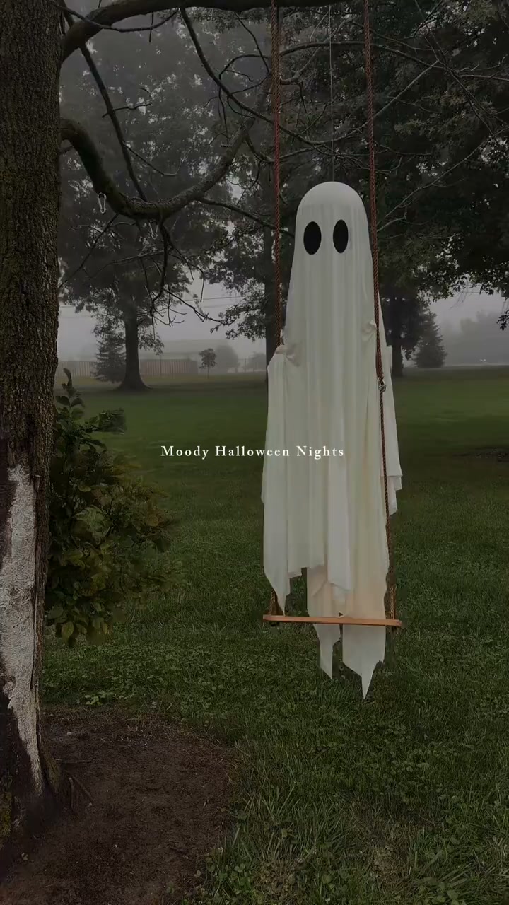 Turn Your Yard Into The Halloween House Everyone Notices