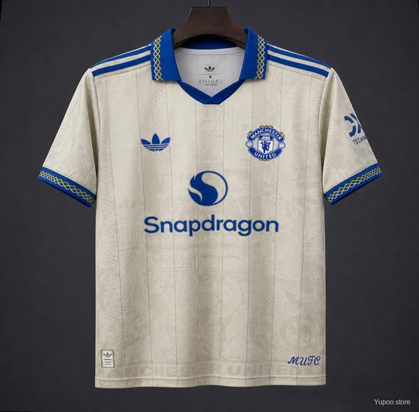$17.90 26/27 Manchester United Third Concept Cream Blue Jersey