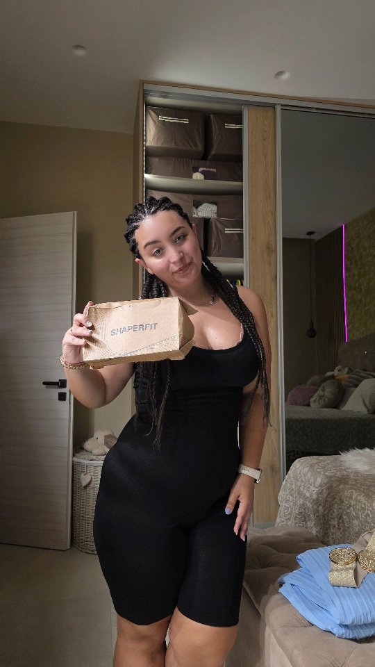 Anúncio de ellie_voukouti_