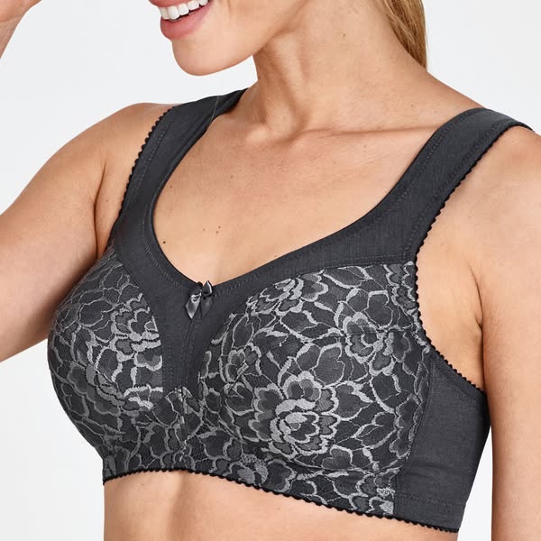 Queen bra