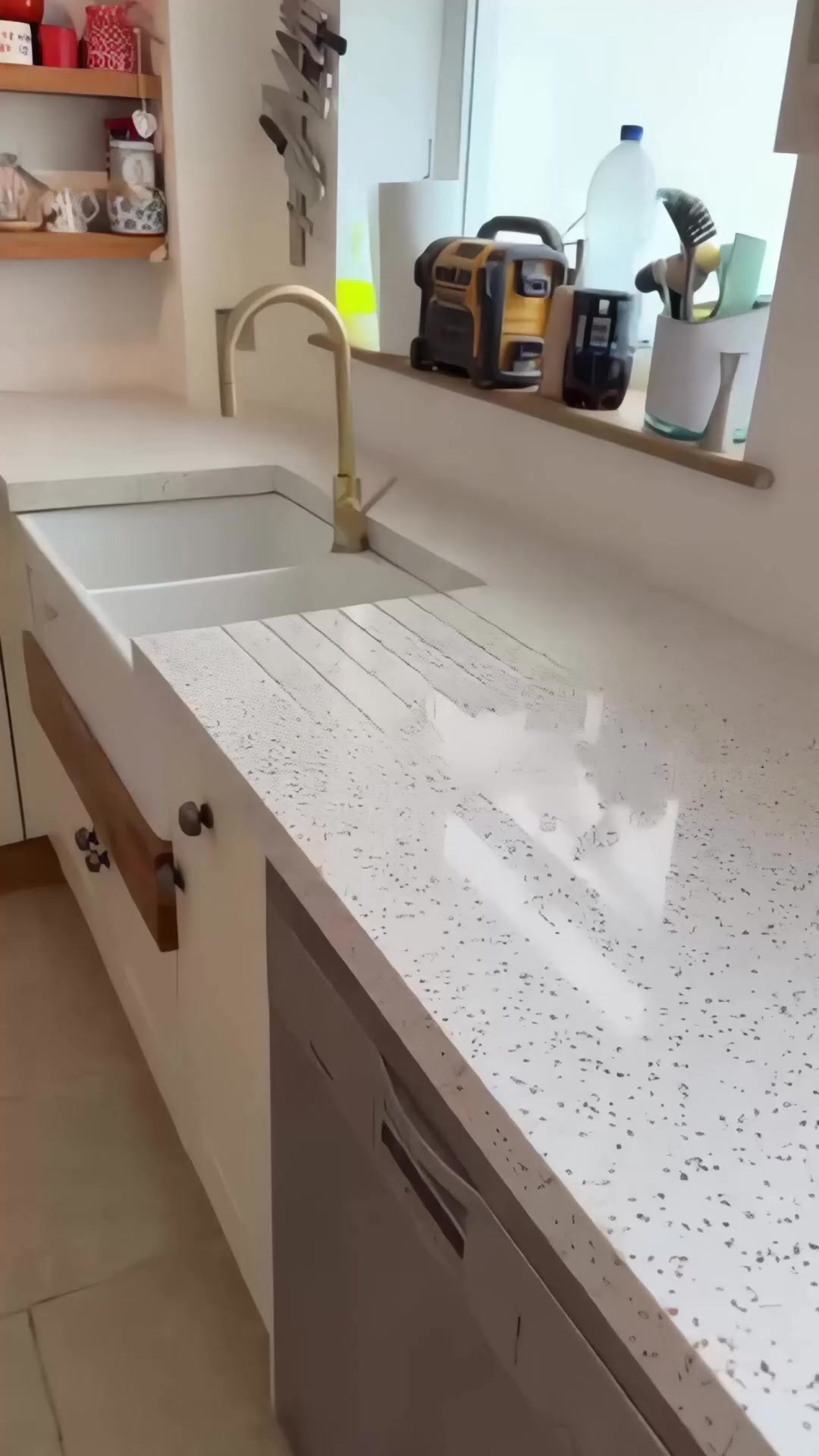 White Glitter Quartz Glow For Beth’s Kitchen In Trowbridge