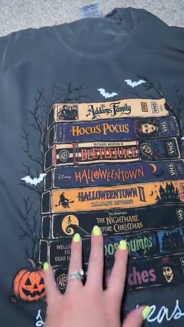 Halloween Kitty Biscuits T-Shirt