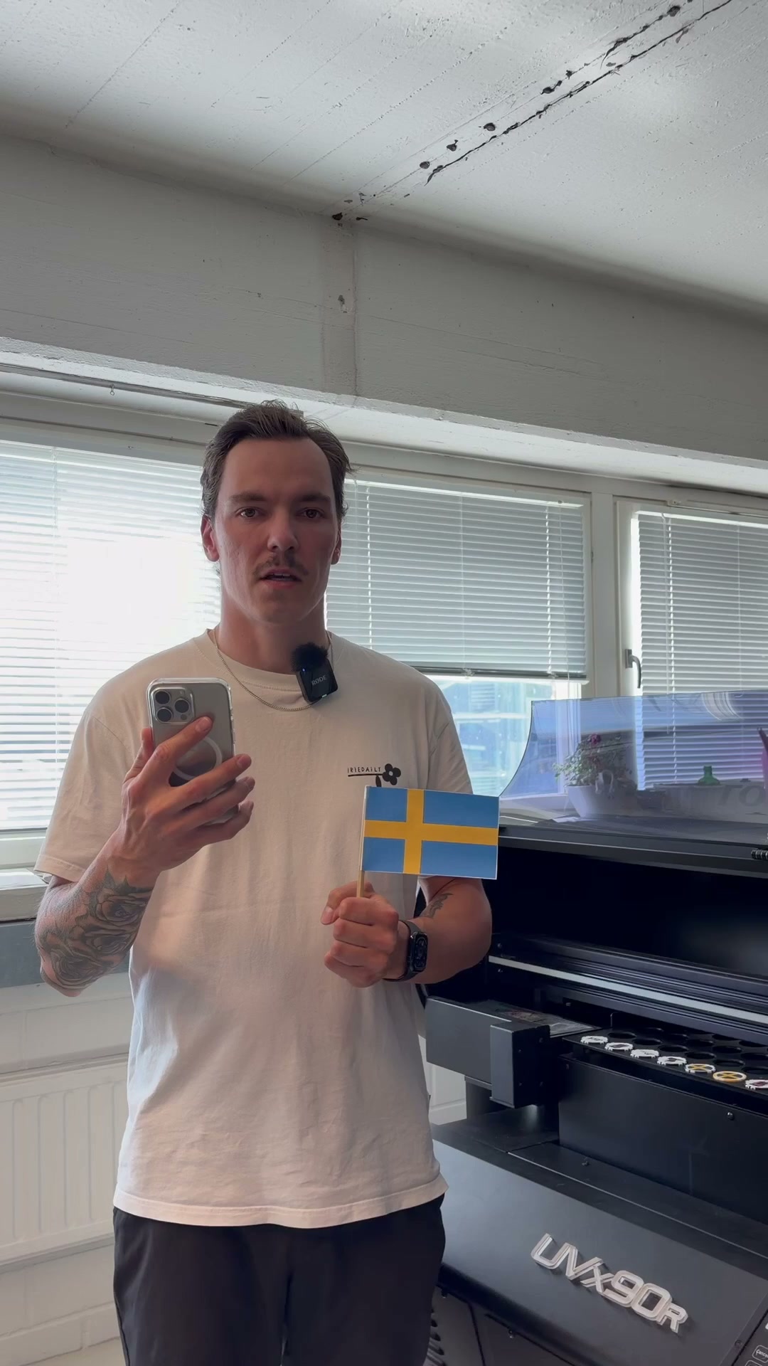 Egen Logga På Bollen?