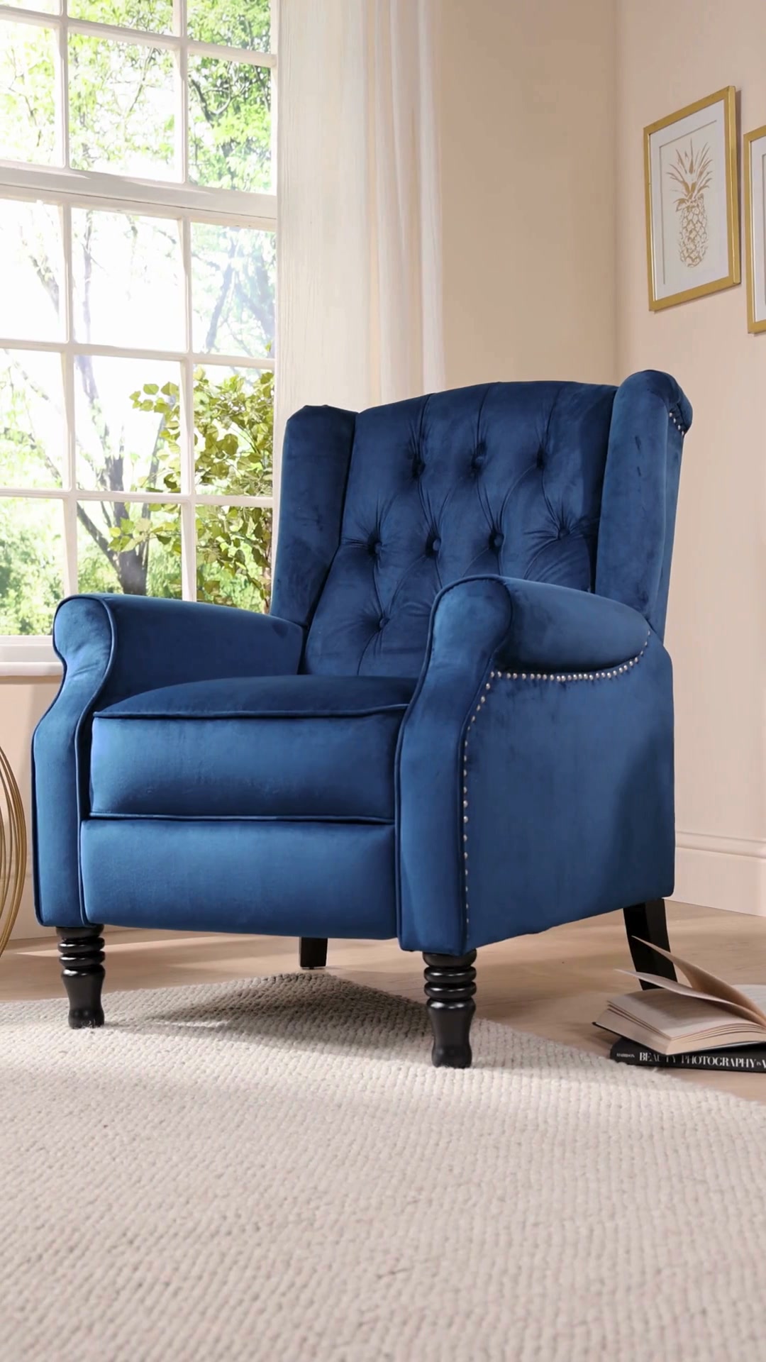 Anúncio de Stunning Chairs