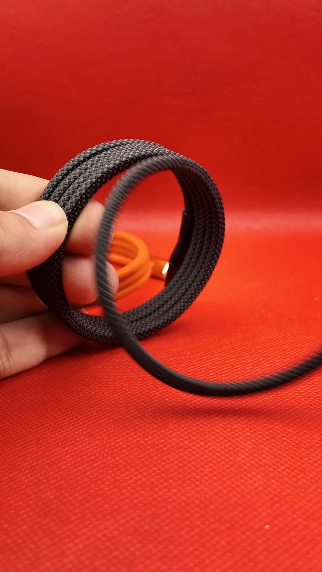 The Tangle-Free Cable Made for Drivers