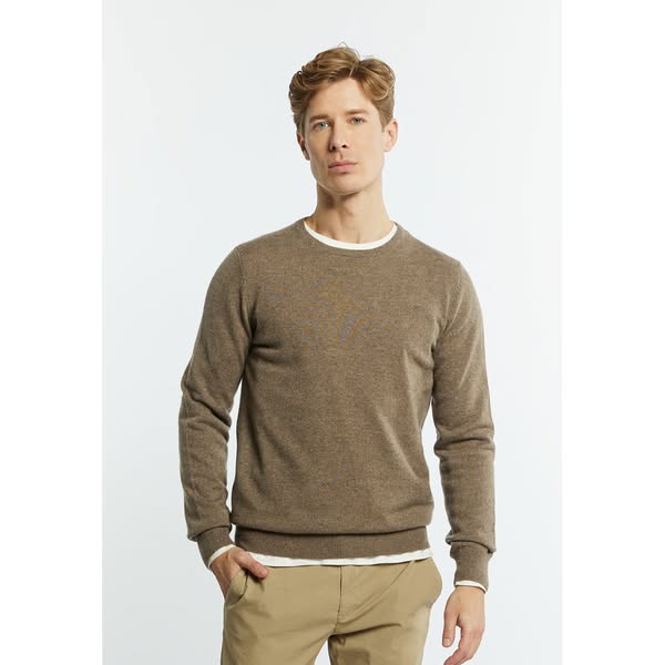 Sweter kaszmirowy o klasycznym fasonie
