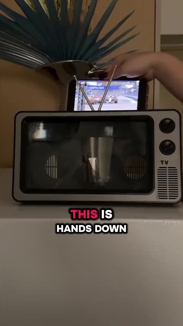 Retro Phone Screen Magnifier