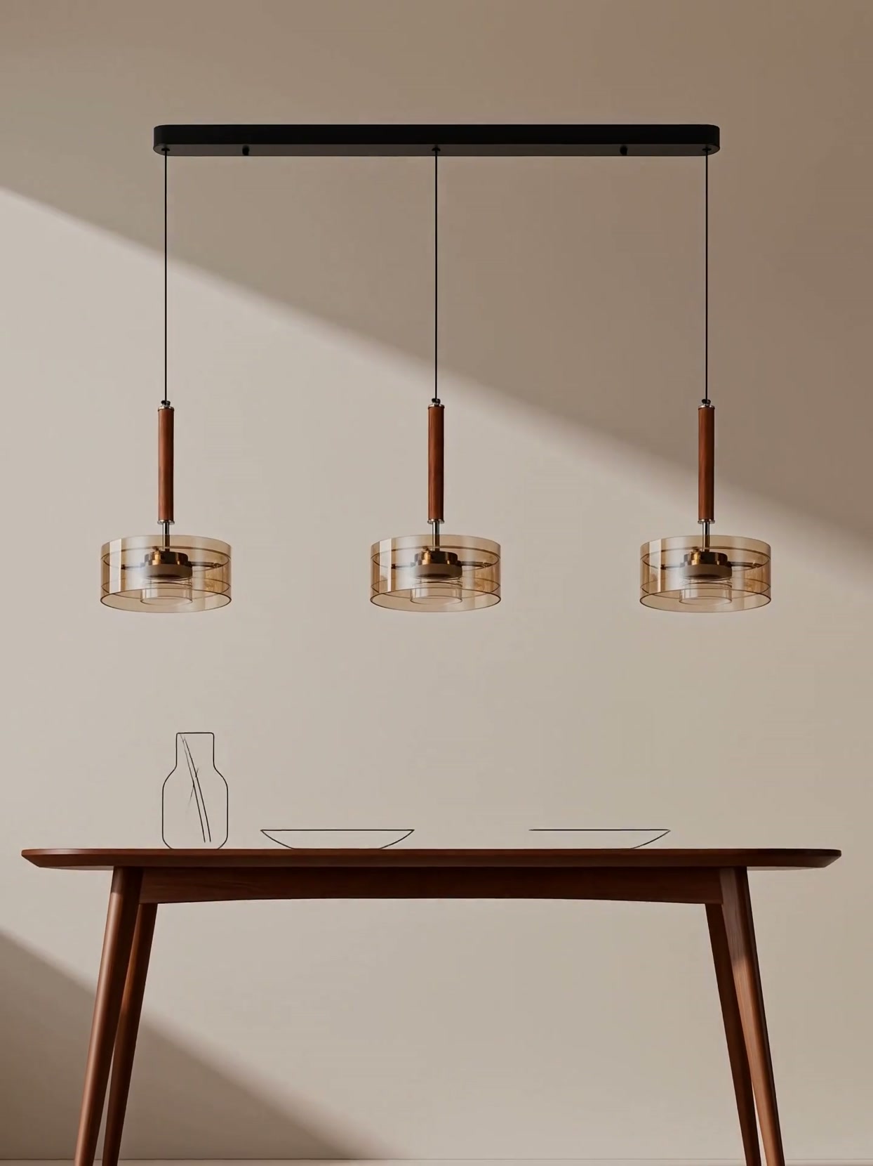 Elegance That Comes to Life in the Light